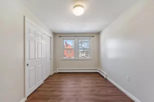 32 Arlington St, Haverhill, MA 01830 - Photo 15