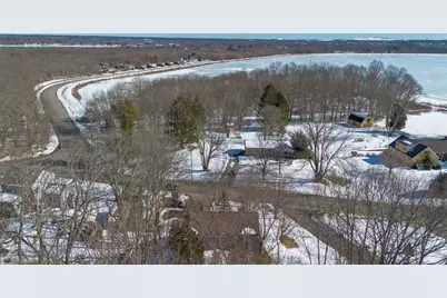 989 Elm St, Somerset, MA 02726 - Photo 37