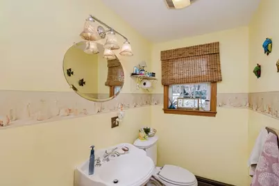 989 Elm St, Somerset, MA 02726 - Photo 19