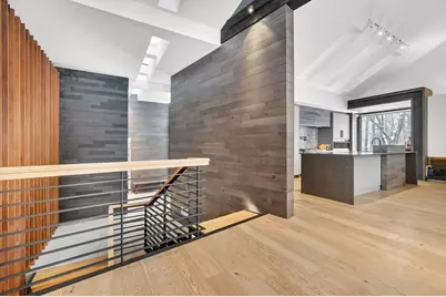 719 Wellesley St, Weston, MA 02493 - Photo 13