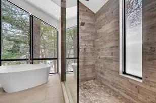 719 Wellesley St, Weston, MA 02493 - Photo 31