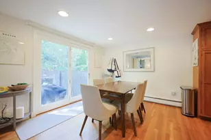 26B Plesant St, Wellesley, MA 02482 - Photo 9
