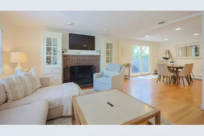 26B Plesant St #B, Wellesley, MA 02482 - Photo 5