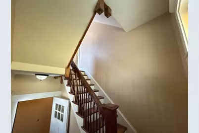 10 Carmen St, Boston, MA 02121 - Photo 7