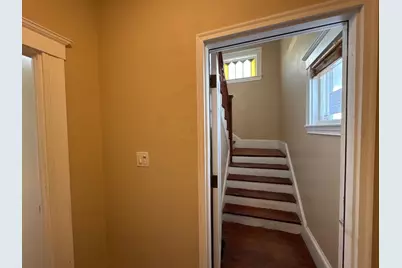 10 Carmen St, Boston, MA 02121 - Photo 5