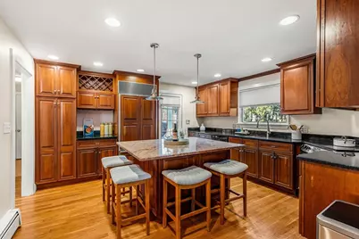 55 Roosevelt Ave, Marblehead, MA 01945 - Photo 7