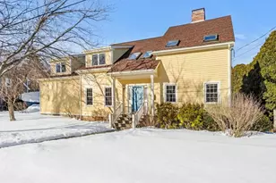 55 Roosevelt Ave, Marblehead, MA 01945 - Photo 3