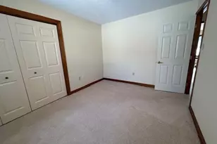 1181 James St, Chicopee, MA 01022 - Photo 17