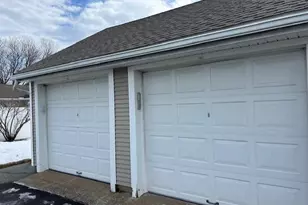 1181 James St, Chicopee, MA 01022 - Photo 21