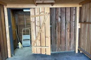 1181 James St, Chicopee, MA 01022 - Photo 25