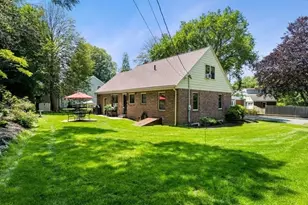 33 W Shore Dr, Marblehead, MA 01945 - Photo 29