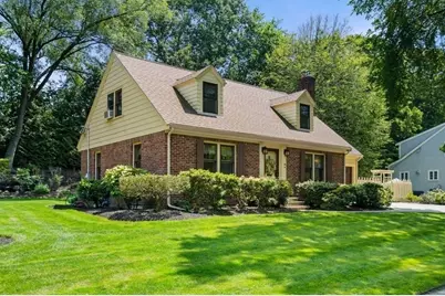 33 West Shore Drive, Marblehead, MA 01945 - Photo 3