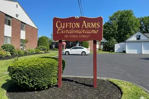 141 Essex St, Saugus, MA 01906 - Photo 1