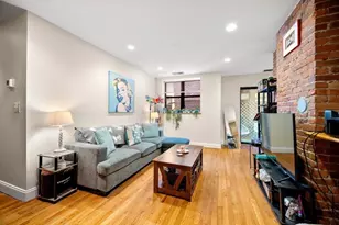 95 Gainsborough St, Boston, MA 02115 - Photo 3