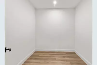 27 Shepard St #3, Boston, MA 02135 - Photo 15