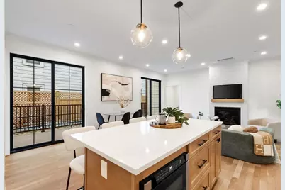 27 Shepard St #3, Boston, MA 02135 - Photo 9