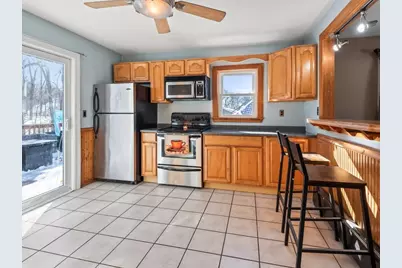 16-18 Fairfax St, Shrewsbury, MA 01545 - Photo 7