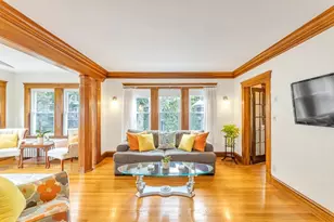 24-26 Moraine St, Boston, MA 02130 - Photo 7