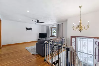 8 Barry Drive, Chelmsford, MA 01863 - Photo 5