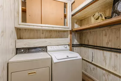 18 Gosnold Street, Worcester, MA 01606 - Photo 31