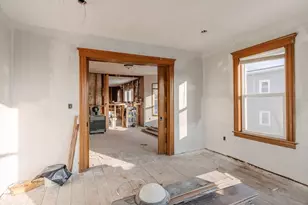 18 Gosnold St, Worcester, MA 01606 - Photo 35