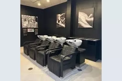 00000 0000000, Lexington, MA 02420 - Photo 5