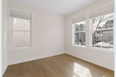 24 Rush St #E, Somerville, MA 02145 - Photo 9