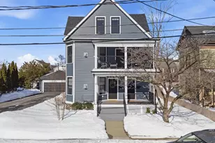 14 Maple St, Watertown, MA 02472 - Photo 1