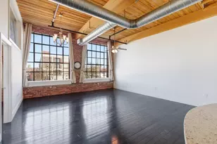 491 Dutton St, Lowell, MA 01854 - Photo 11