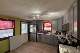 471 Butman Rd, Lowell, MA 01852 - Photo 7