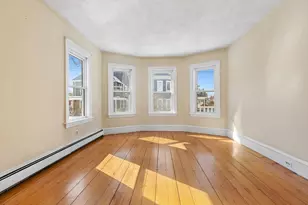 15 Cass St, Melrose, MA 02176 - Photo 7