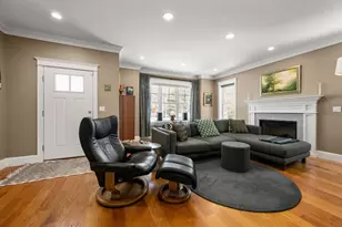 40 Grove St, Waltham, MA 02453 - Photo 15