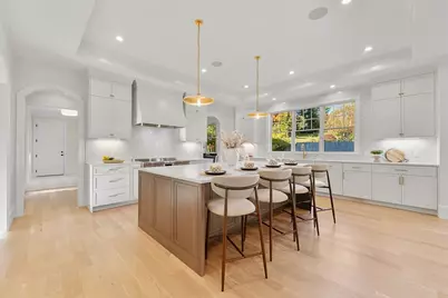 8 Crestview Road, Needham, MA 02492 - Photo 7