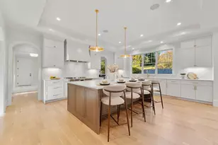 8 Crestview Rd, Needham, MA 02492 - Photo 7