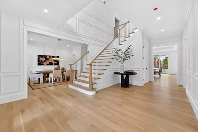 8 Crestview Road, Needham, MA 02492 - Photo 3
