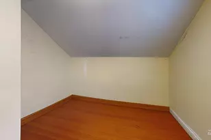 21 Alpine St, Boston, MA 02119 - Photo 5