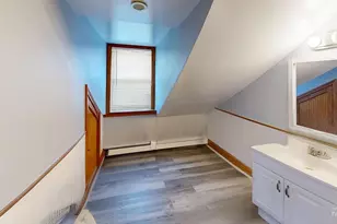 21 Alpine St, Boston, MA 02119 - Photo 9