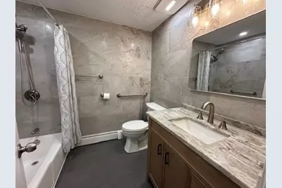 12 Hallmark Gdns #7, Burlington, MA 01803 - Photo 15