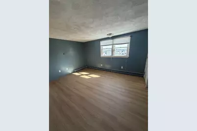 5 Cliff St #6, Beverly, MA 01915 - Photo 3