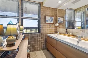 40 Village Rd, Middleton, MA 01949 - Photo 3