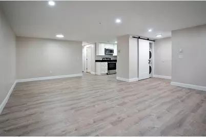 20 Presidential Dr #1, Quincy, MA 02169 - Photo 1