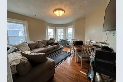 59 Cedar St #2L, Somerville, MA 02143 - Photo 1
