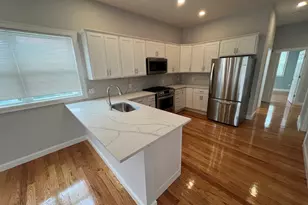 126 Cross St, Somerville, MA 02145 - Photo 11