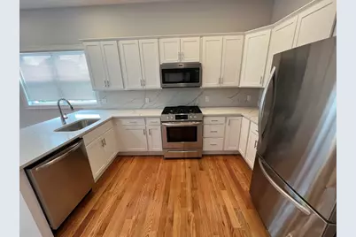 126 Cross St #6, Somerville, MA 02145 - Photo 5