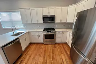 126 Cross St, Somerville, MA 02145 - Photo 5