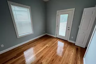 126 Cross St, Somerville, MA 02145 - Photo 19