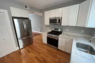 33 Hancock St, Somerville, MA 02144 - Photo 1
