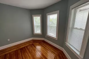 33 Hancock St, Somerville, MA 02144 - Photo 9