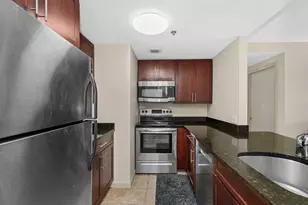 8 Museum Way, Cambridge, MA 02141 - Photo 5