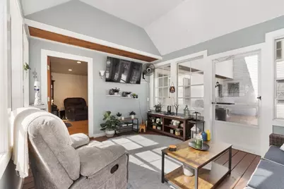 90 Townsend St, Pepperell, MA 01463 - Photo 5